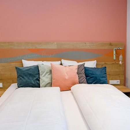 Stadthotel Freilassing Kültér fotó