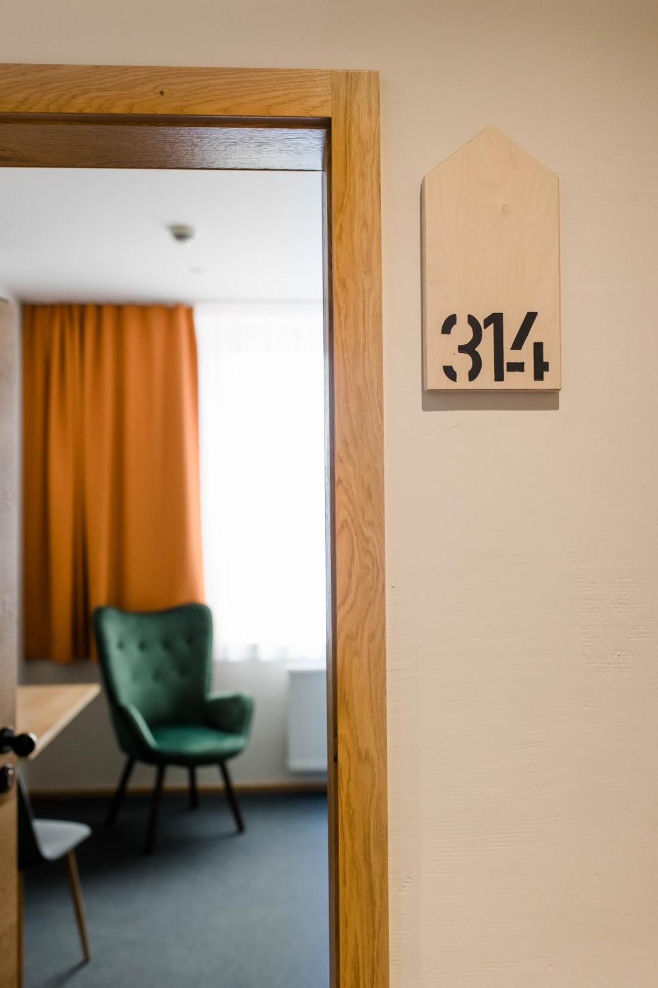 Stadthotel Freilassing Kültér fotó