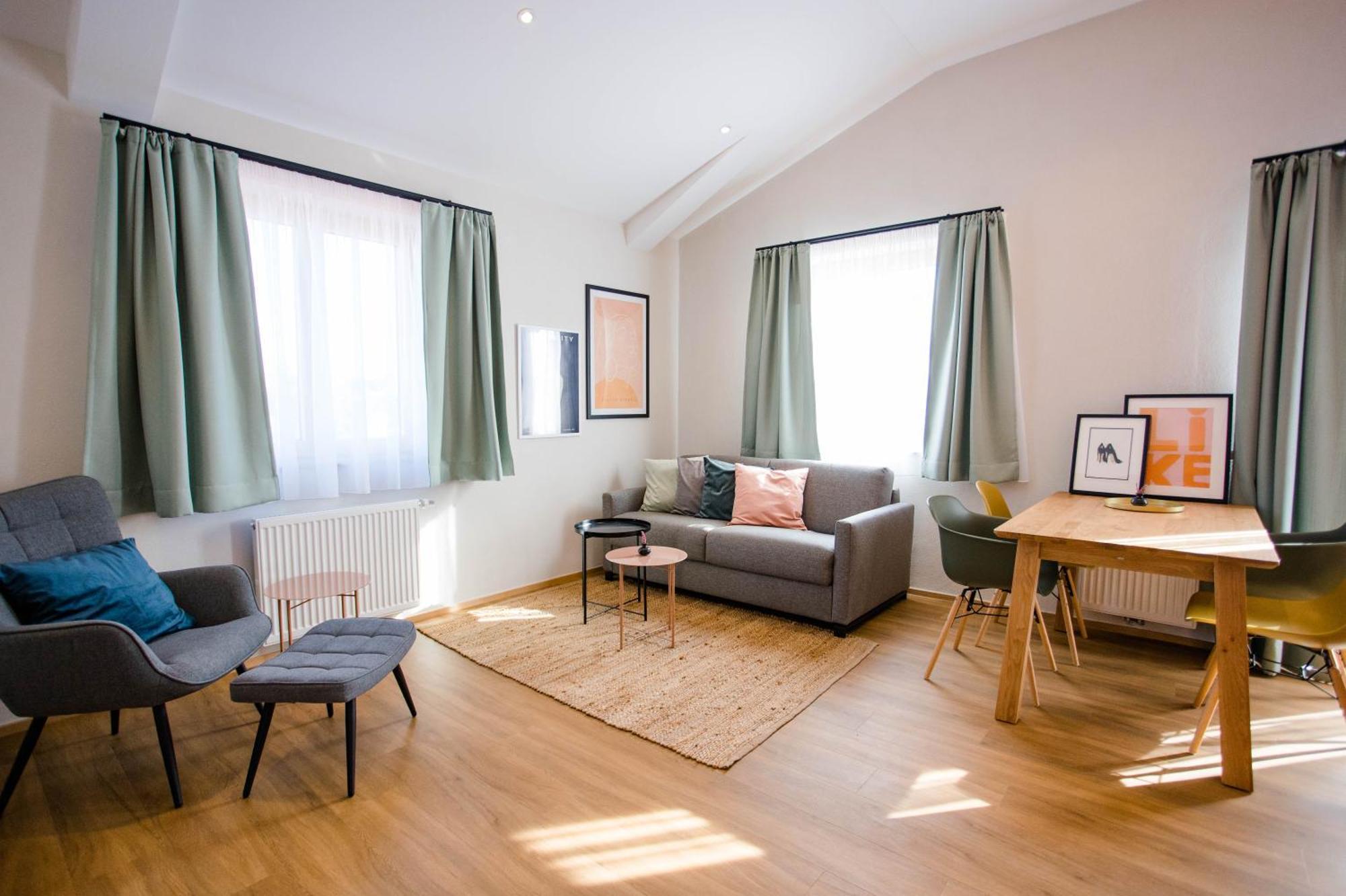 Stadthotel Freilassing Kültér fotó