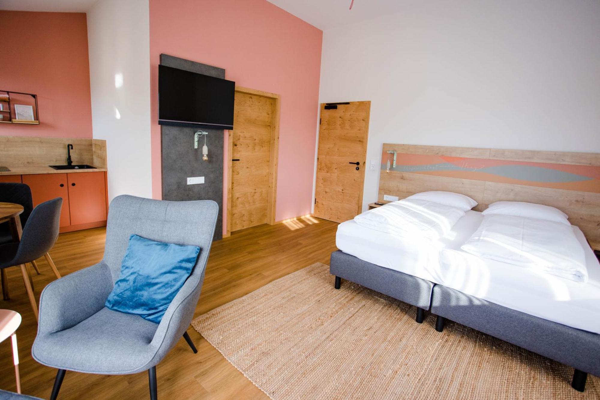 Stadthotel Freilassing Kültér fotó