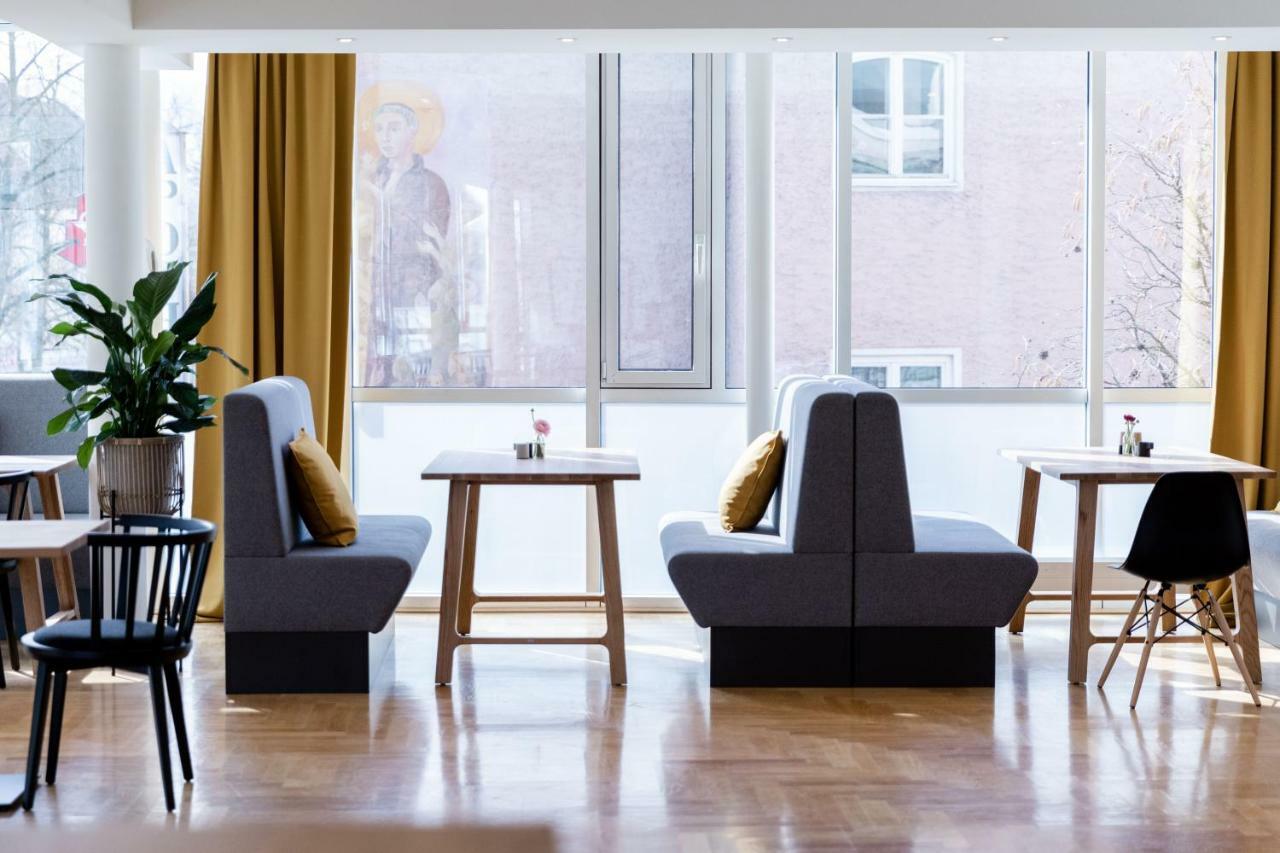Stadthotel Freilassing Kültér fotó